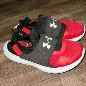 Under Armour Boys Runplay 3024210-600 Red Running Shoes Sneakers Size 6.5